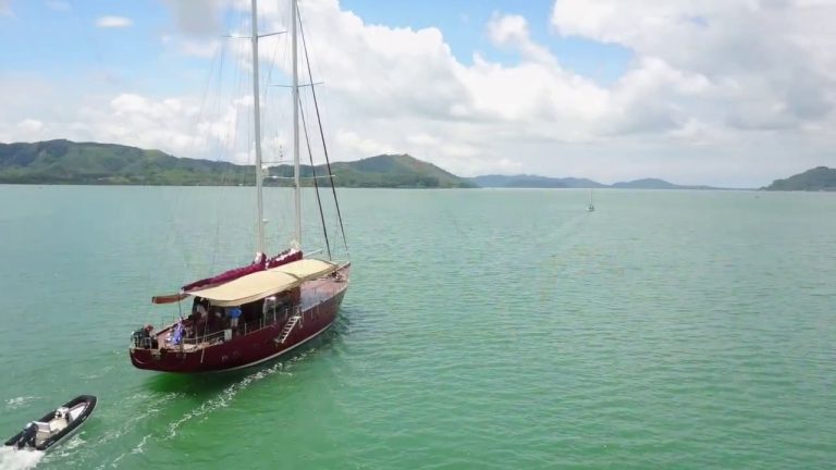 ‘ORIENT PEARL’  – Yacht Charter